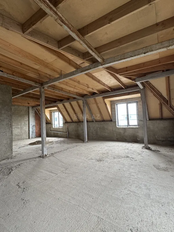 Satılır 2 otaqlı mənzil 80.5 m²