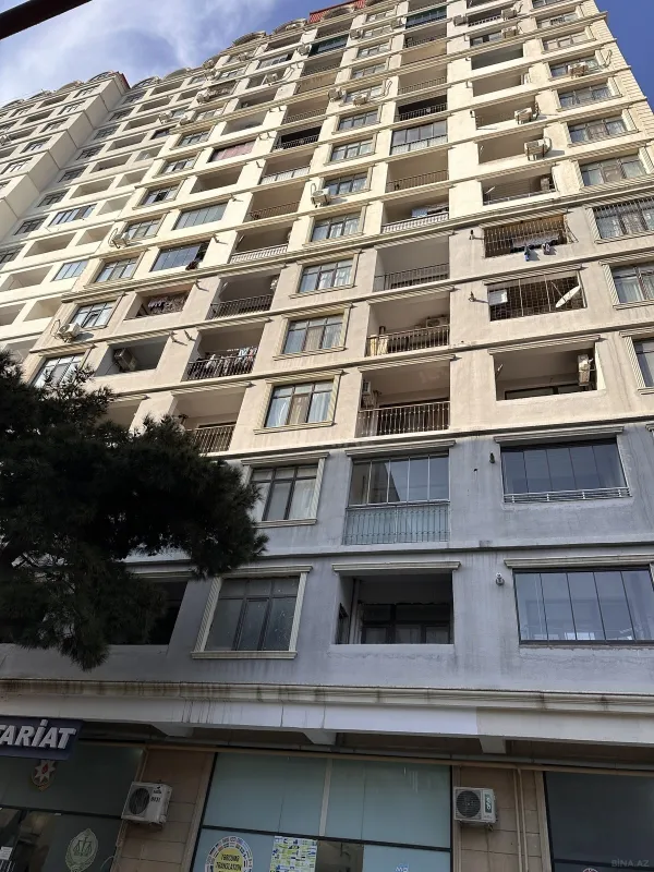 Satılır 3 otaqlı mənzil 91.2 m²