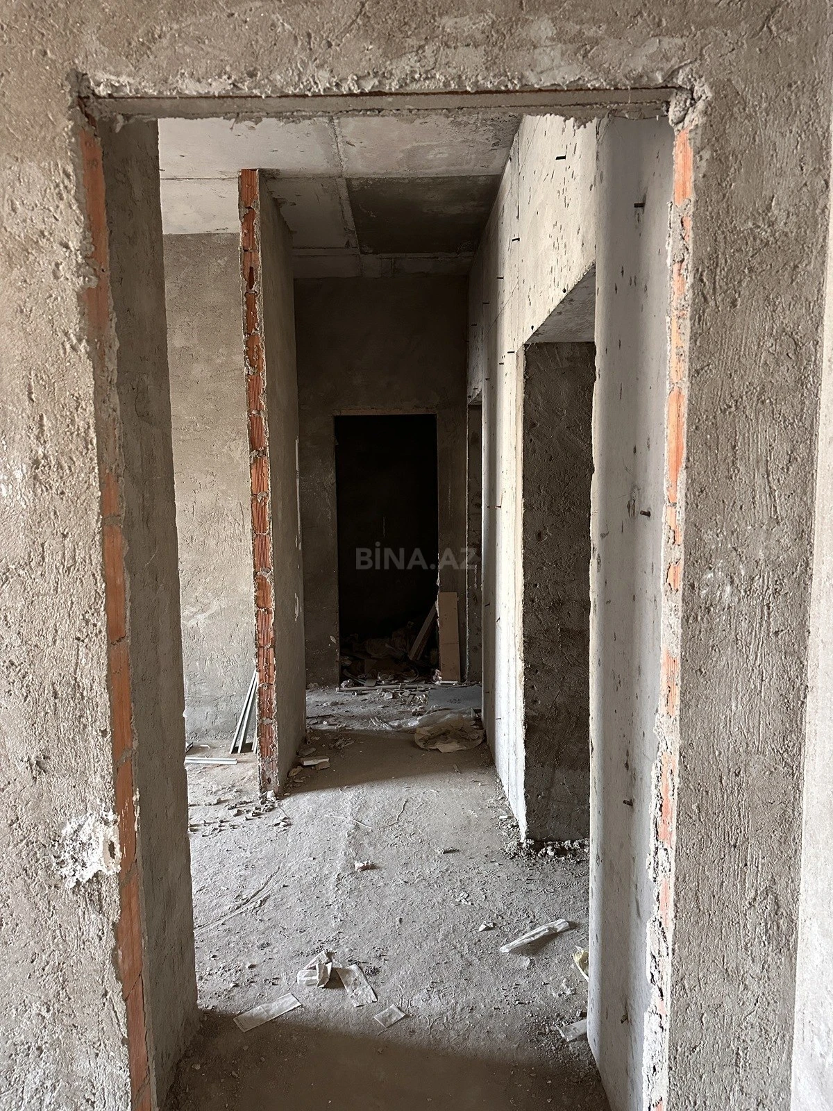 Satılır 3 otaqlı mənzil 91.2 m²