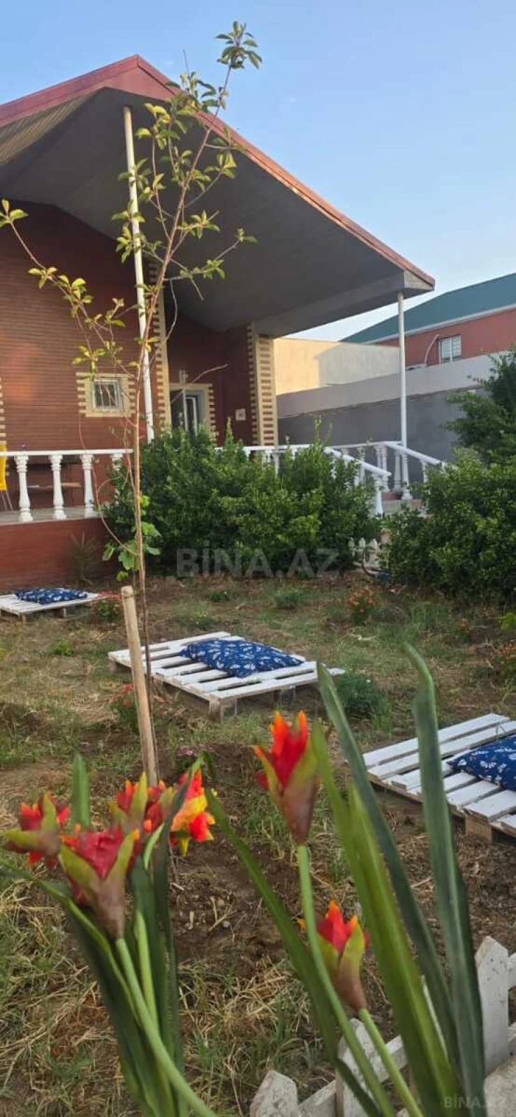 Satılır 4 otaqlı həyət evi 74 m²