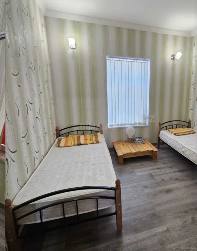 Satılır 4 otaqlı həyət evi 74 m²