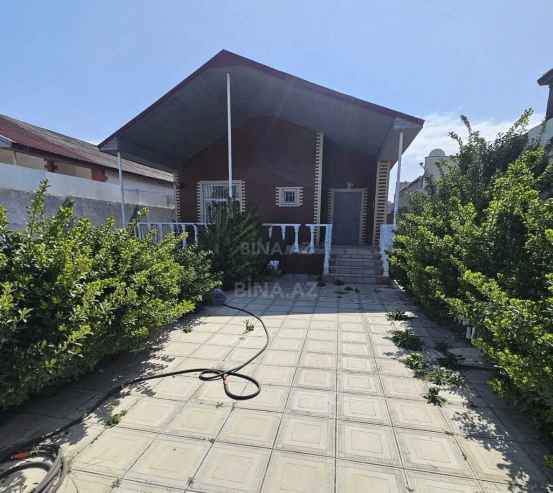 Satılır 4 otaqlı həyət evi 74 m²