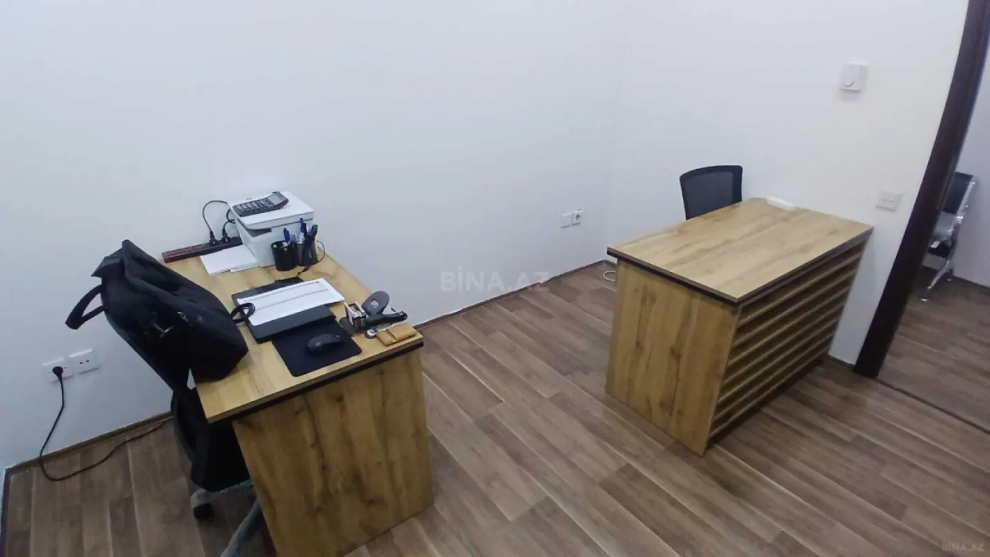 Kirayə verilir 1 otaqlı ofis 13 m²