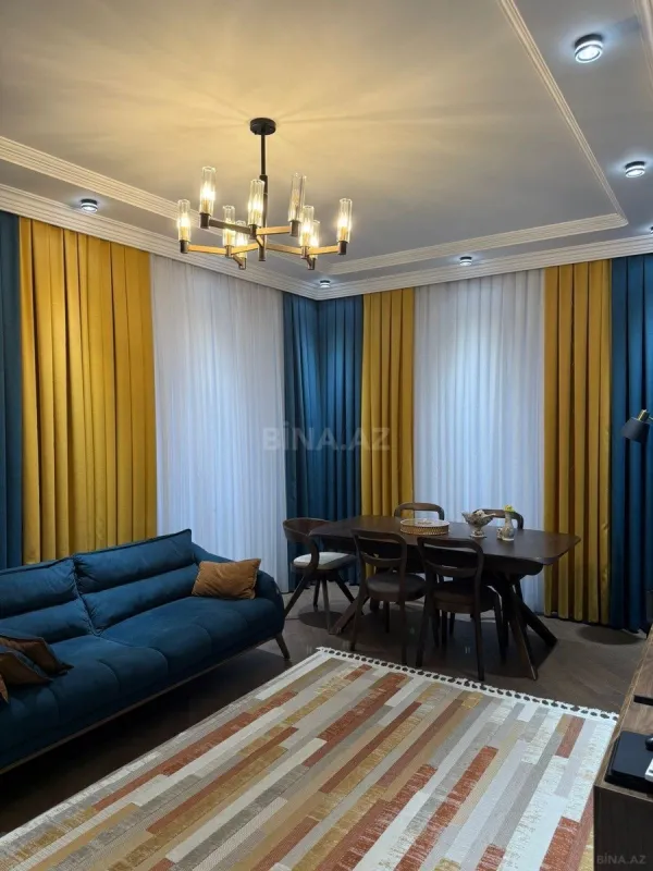 Satılır 3 otaqlı mənzil 96 m²