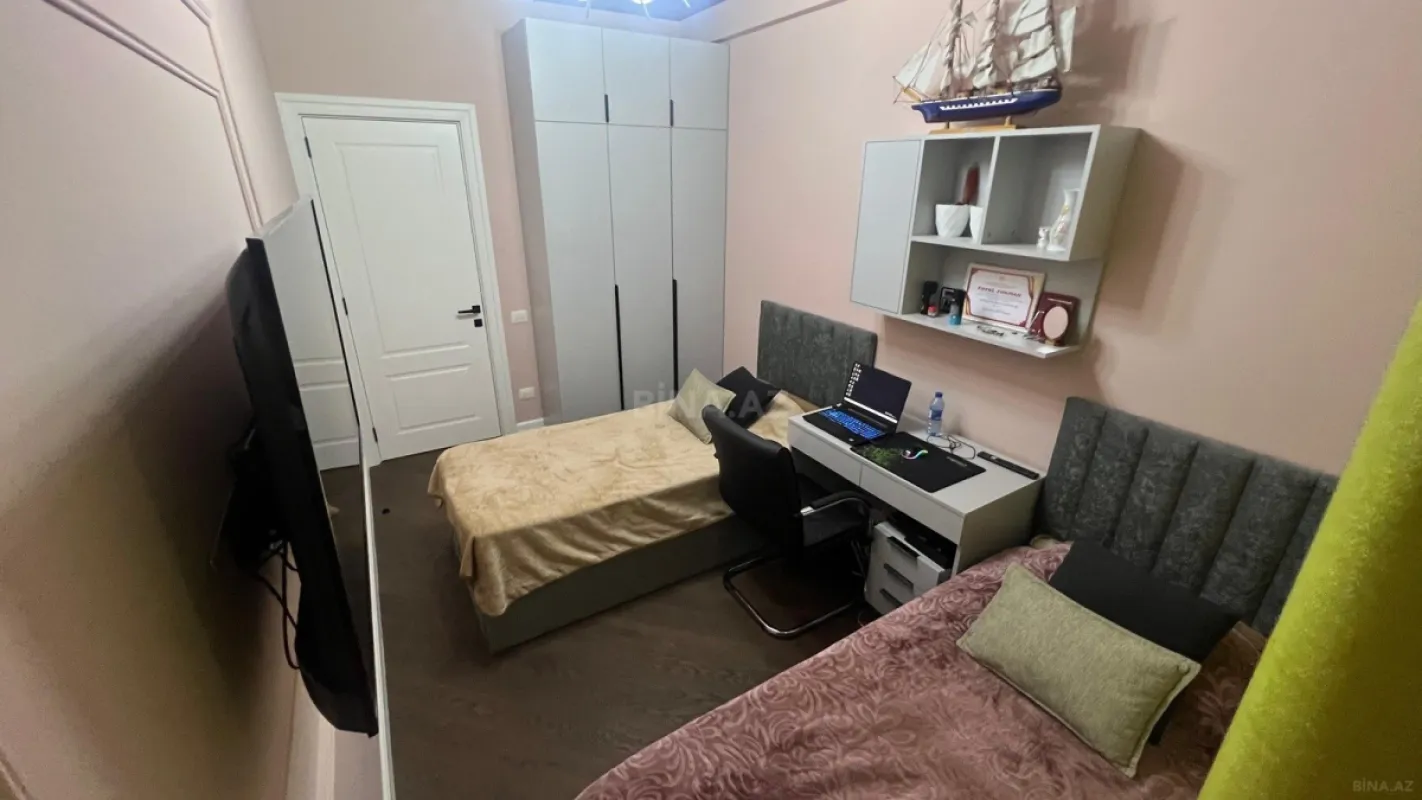 Satılır 3 otaqlı mənzil 96 m²