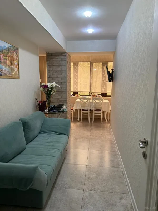 Satılır 2 otaqlı mənzil 80 m²
