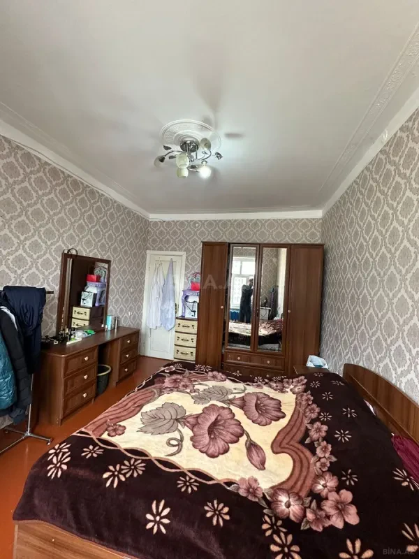 Satılır 3 otaqlı mənzil 85 m²
