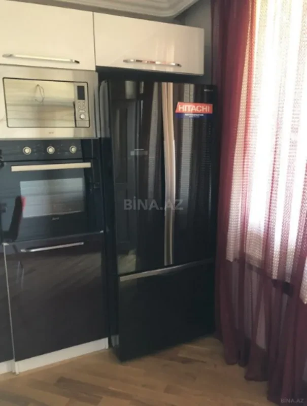 Kirayə verilir 3 otaqlı mənzil 160 m²