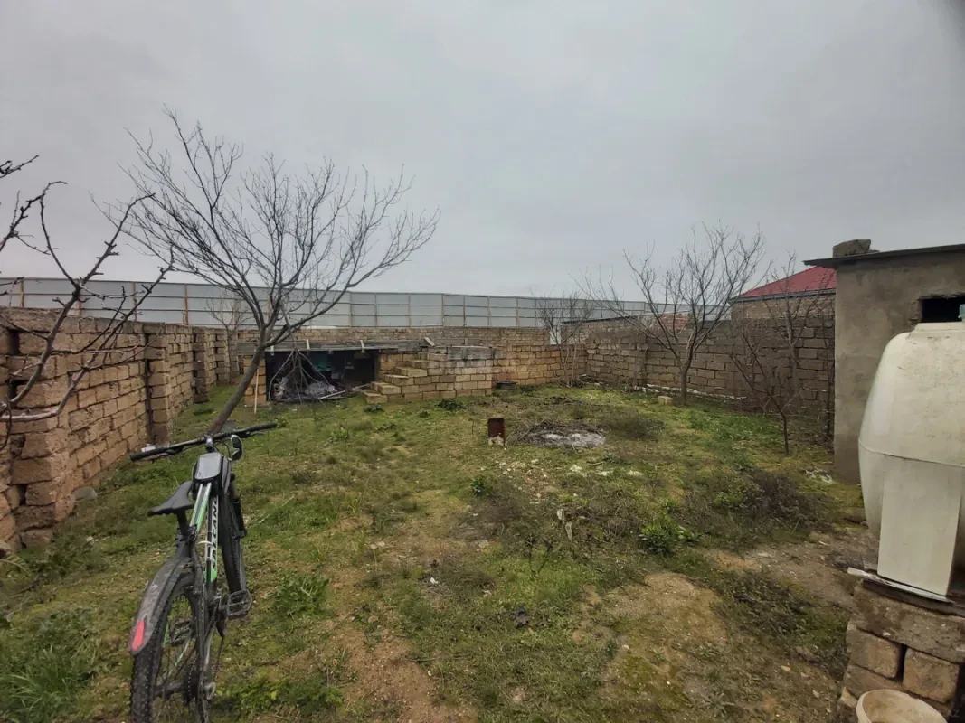 Satılır torpaq sahəsi 2.5 m²