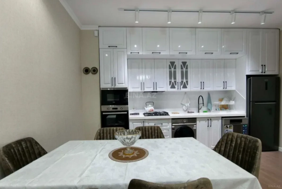 Kirayə verilir 3 otaqlı mənzil 90 m²
