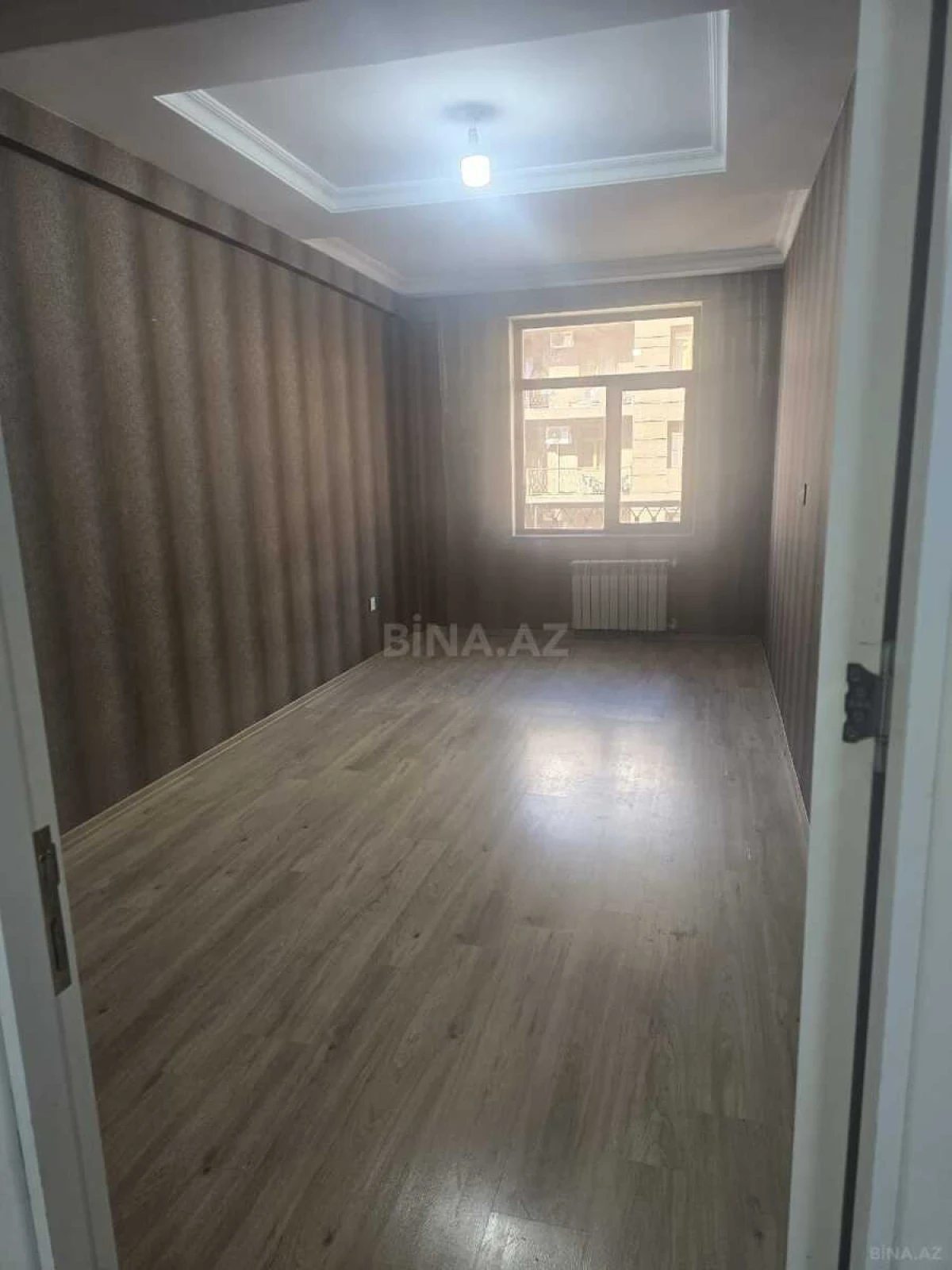 Kirayə verilir 2 otaqlı mənzil 80 m²