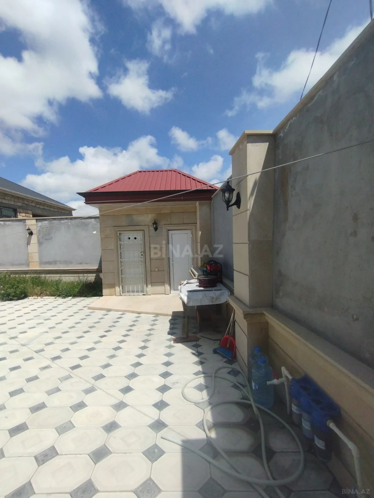 Satılır 4 otaqlı həyət evi 120 m²