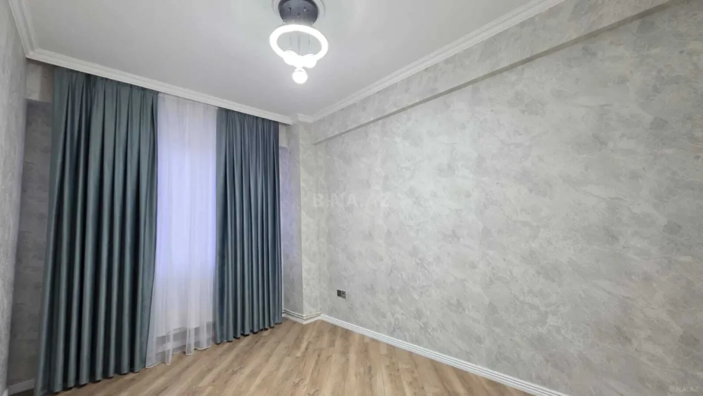 Satılır 2 otaqlı mənzil 62 m²