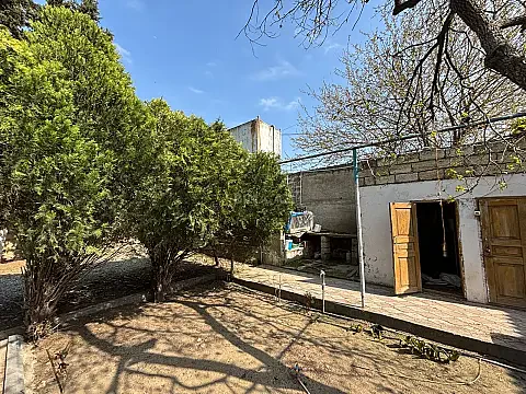 Satılır 4 otaqlı həyət evi 120 m²