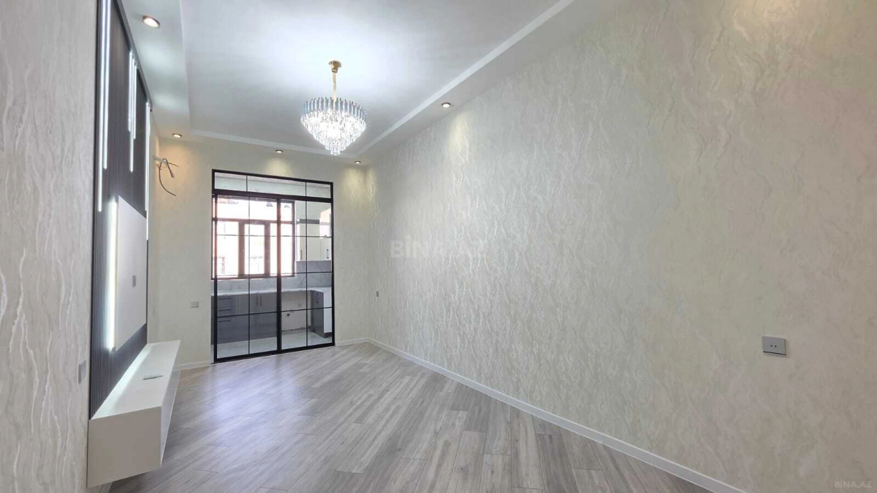 Satılır 2 otaqlı mənzil 58 m²