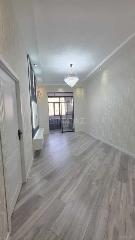 Satılır 2 otaqlı mənzil 58 m²