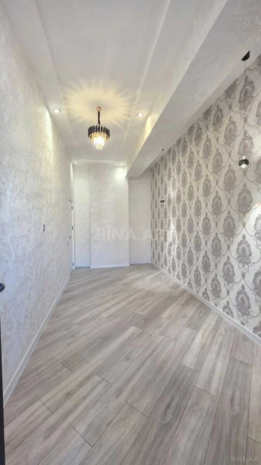 Satılır 2 otaqlı mənzil 58 m²