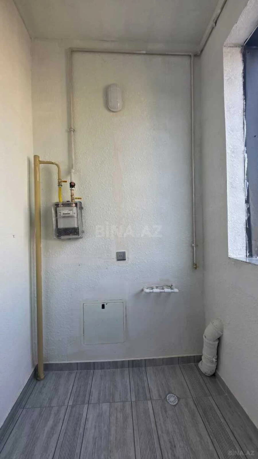 Satılır 2 otaqlı mənzil 58 m²