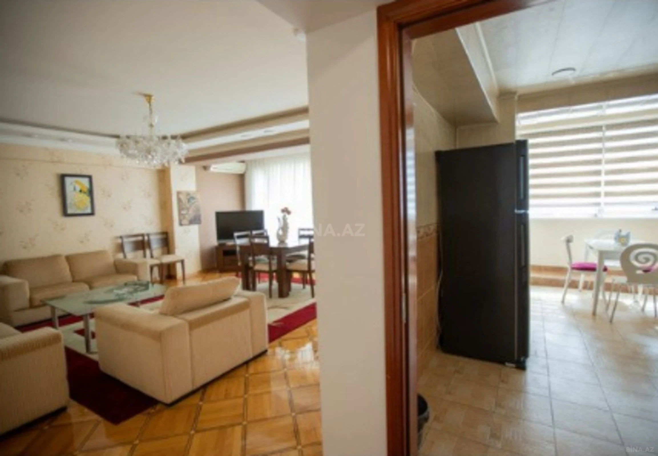 Kirayə verilir 3 otaqlı mənzil 110 m²