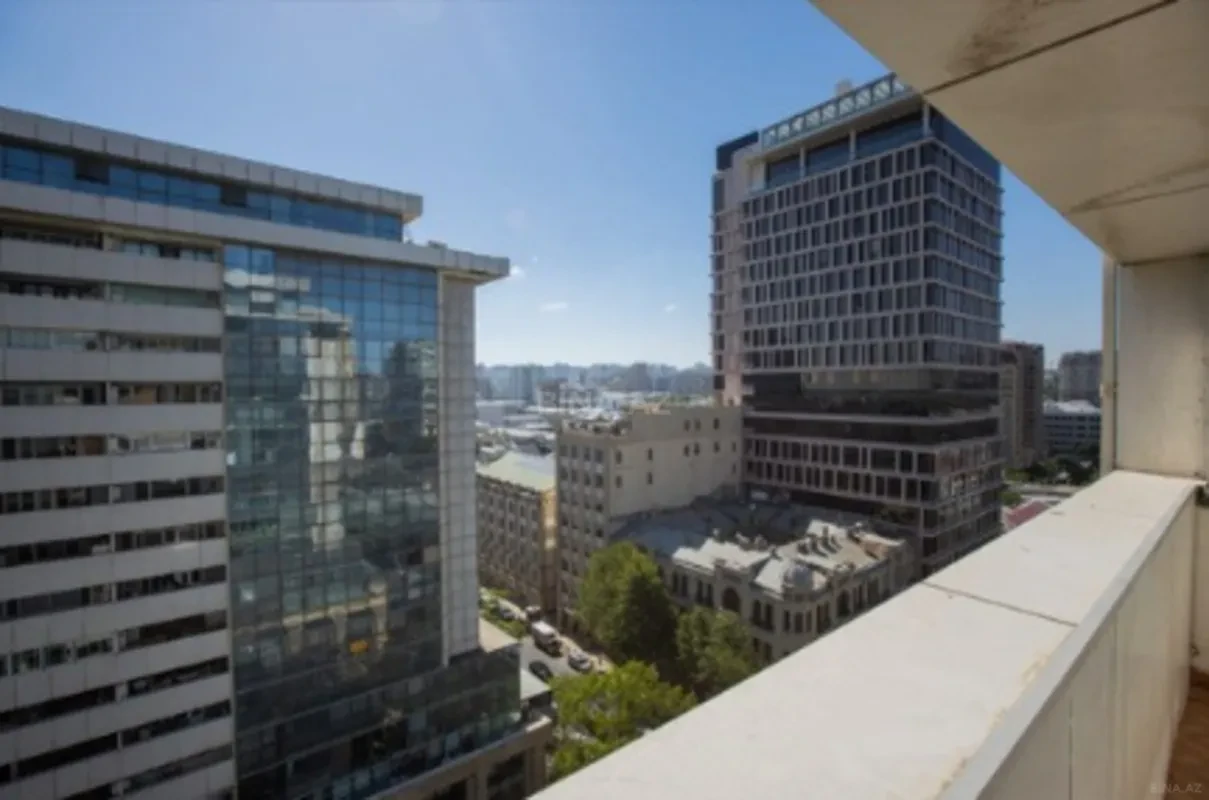 Kirayə verilir 3 otaqlı mənzil 110 m²