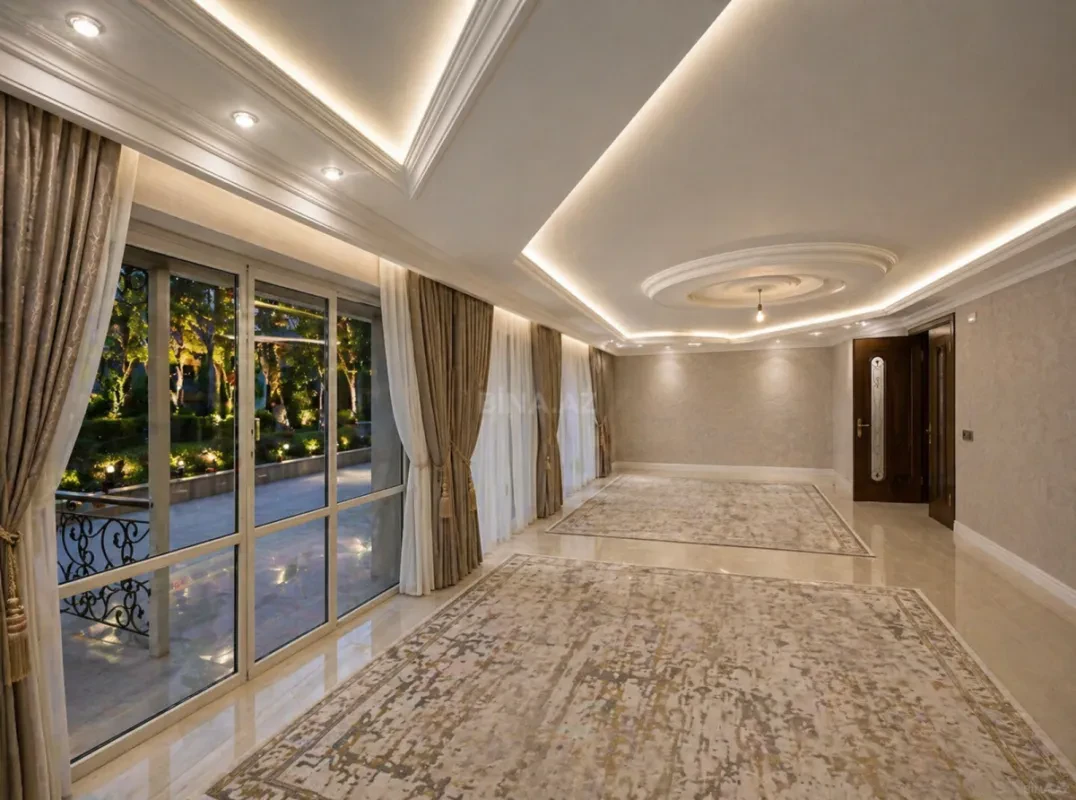 Satılır 20 otaqlı həyət evi 1000 m²
