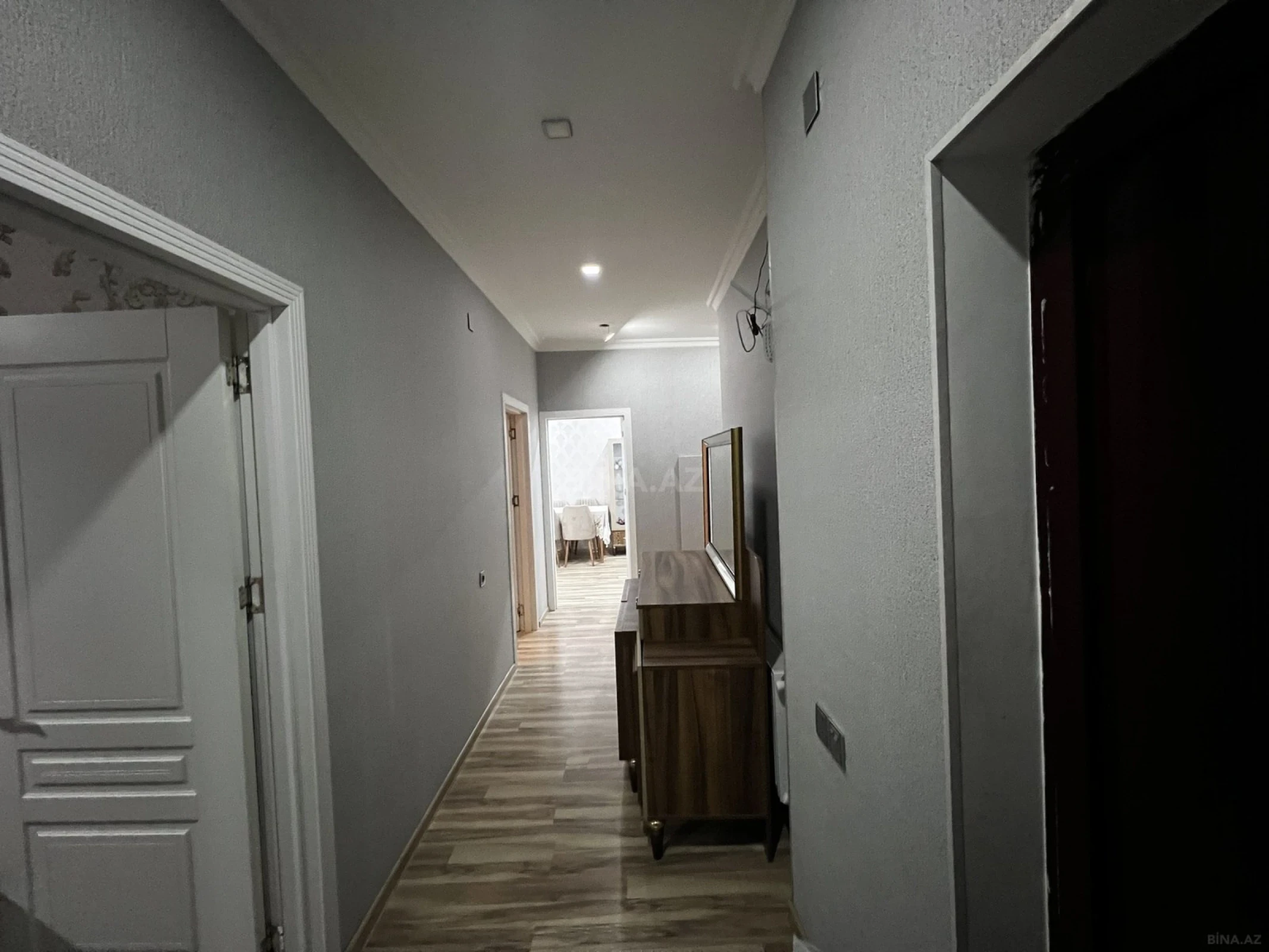Satılır 3 otaqlı mənzil 86 m²