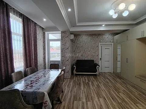 Kirayə verilir 2 otaqlı mənzil 50 m²