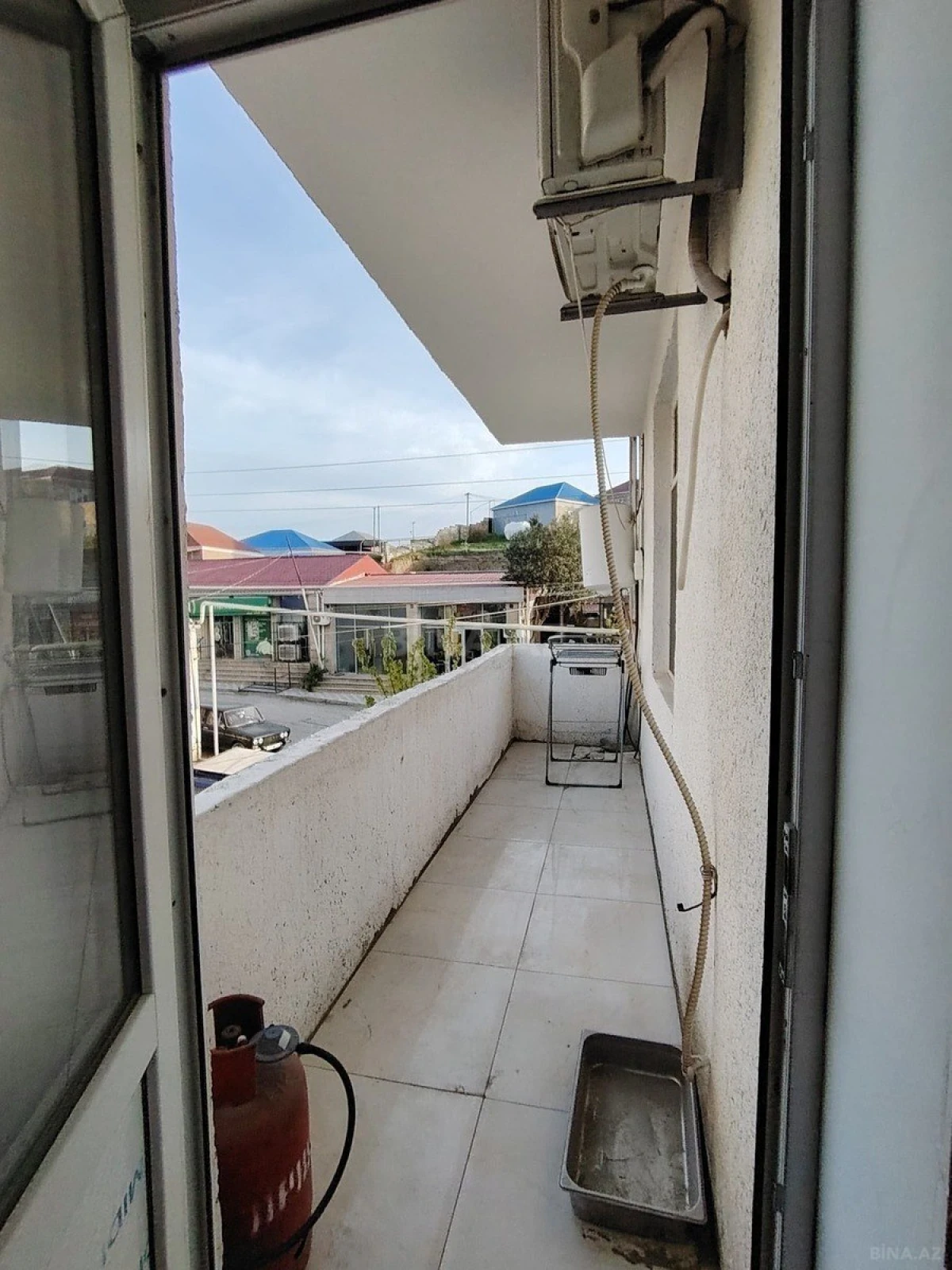 Kirayə verilir 2 otaqlı mənzil 50 m²