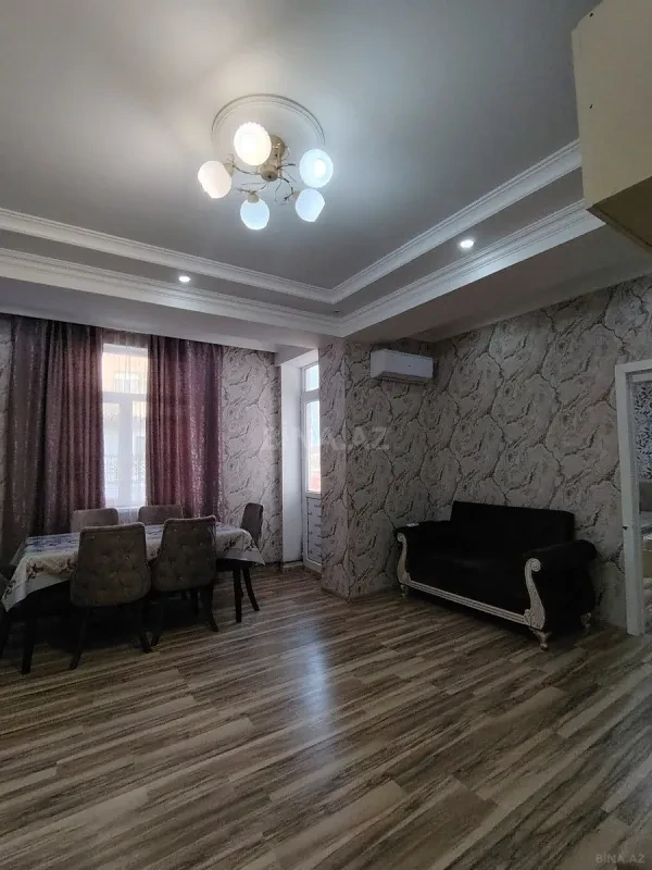 Kirayə verilir 2 otaqlı mənzil 50 m²