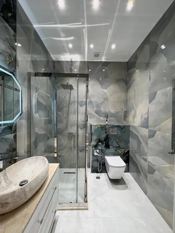 Satılır 3 otaqlı mənzil 108 m²