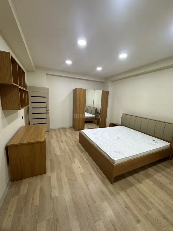 Kirayə verilir 3 otaqlı mənzil 110 m²