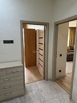 Kirayə verilir 3 otaqlı mənzil 110 m² — Bakı 3 otaq 110.00 m²