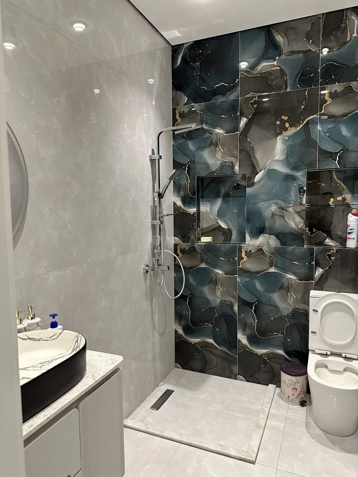 Kirayə verilir 3 otaqlı mənzil 100 m²