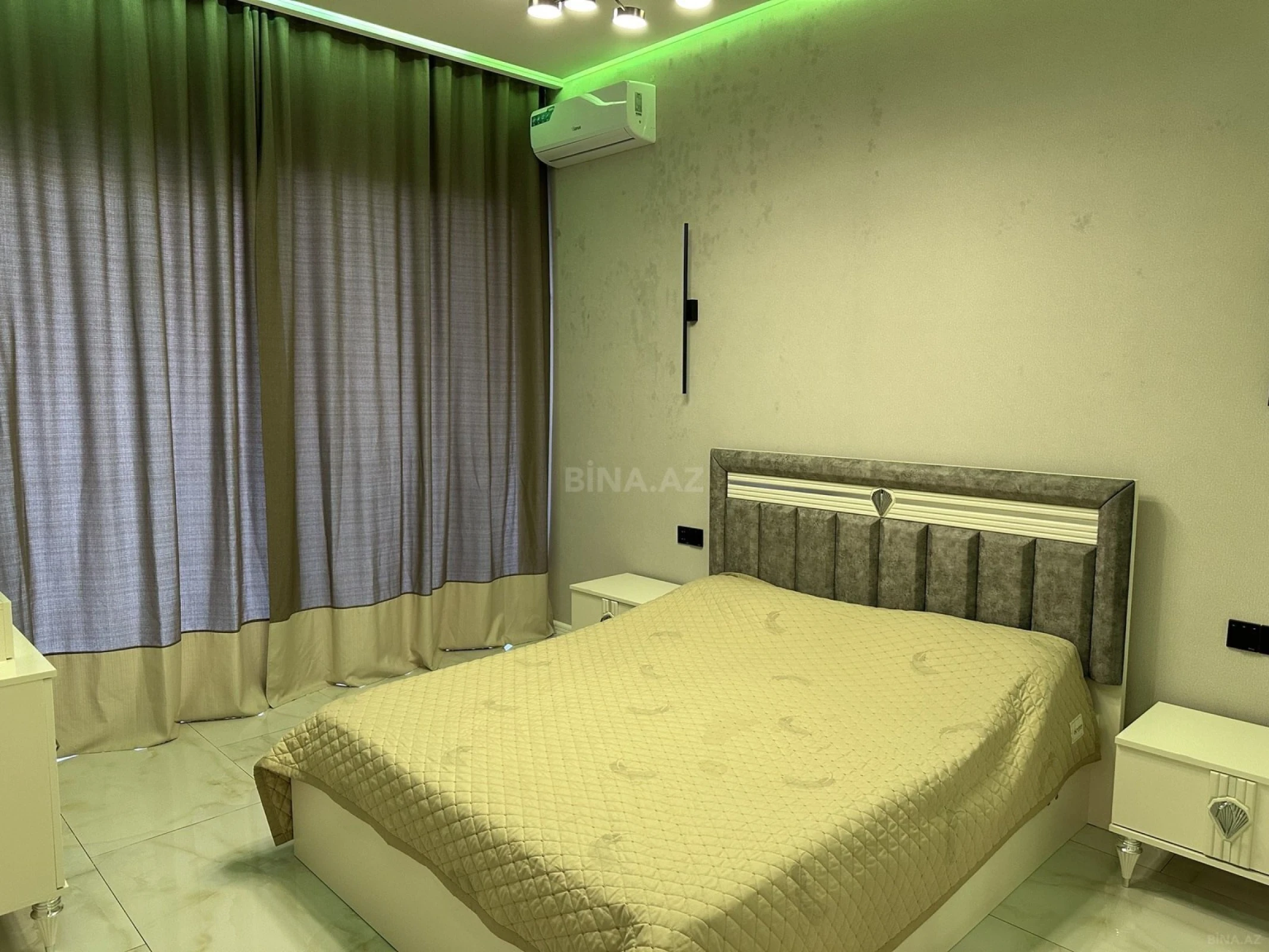 Kirayə verilir 3 otaqlı mənzil 100 m²