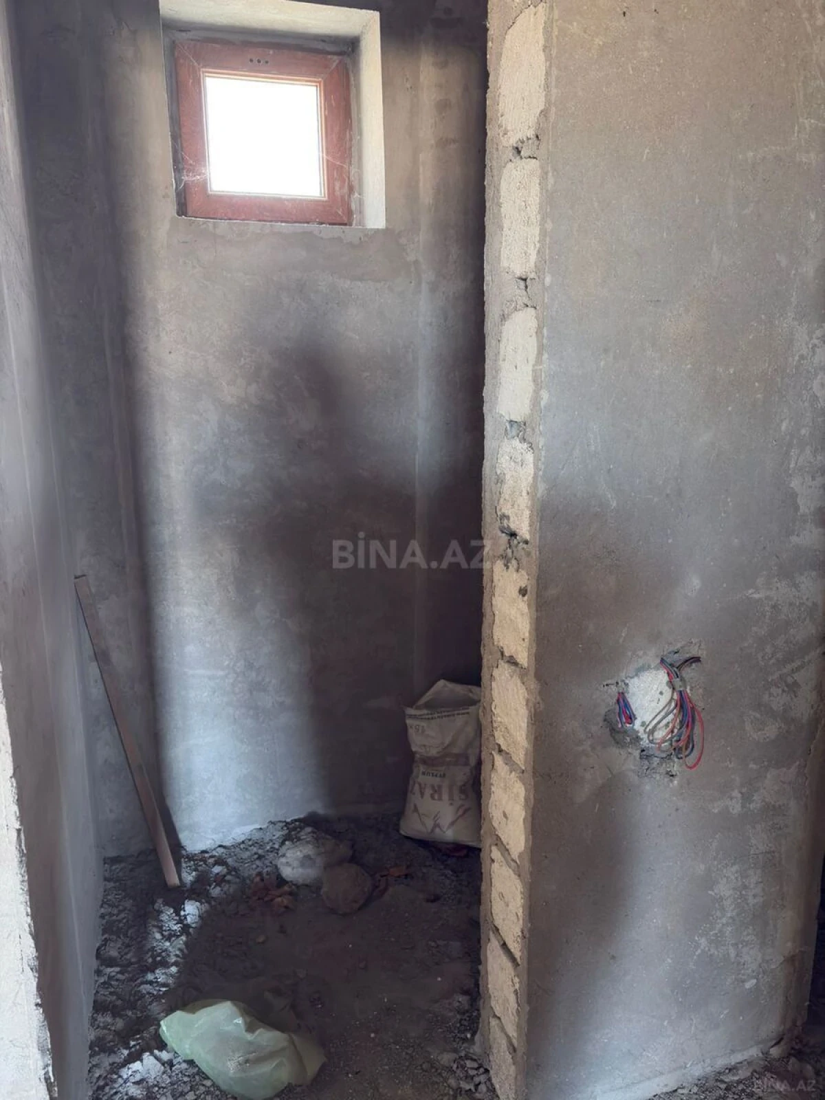 Satılır 3 otaqlı həyət evi 130 m²