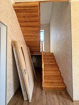Satılır 4 otaqlı həyət evi 130 m²