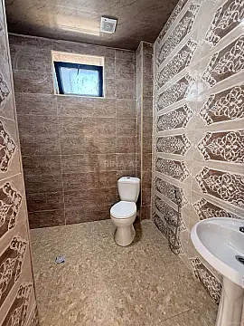 Satılır 4 otaqlı həyət evi 130 m²