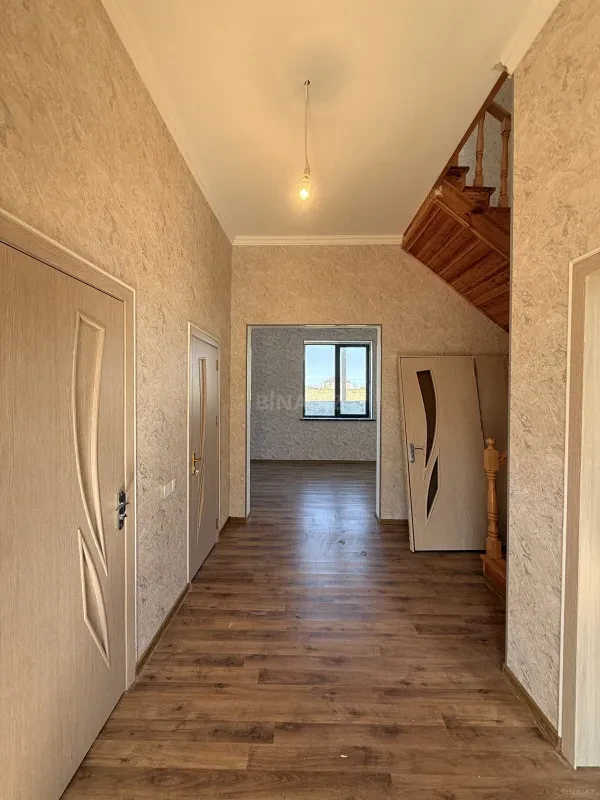 Satılır 4 otaqlı həyət evi 130 m²
