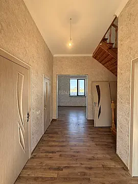 Satılır 4 otaqlı həyət evi 130 m²