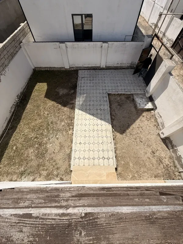 Satılır 4 otaqlı həyət evi 130 m²