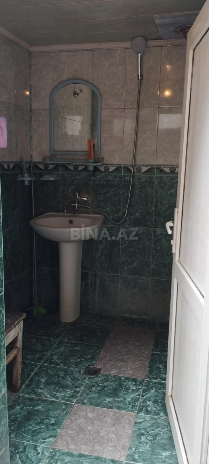 Satılır 5 otaqlı həyət evi 150 m²