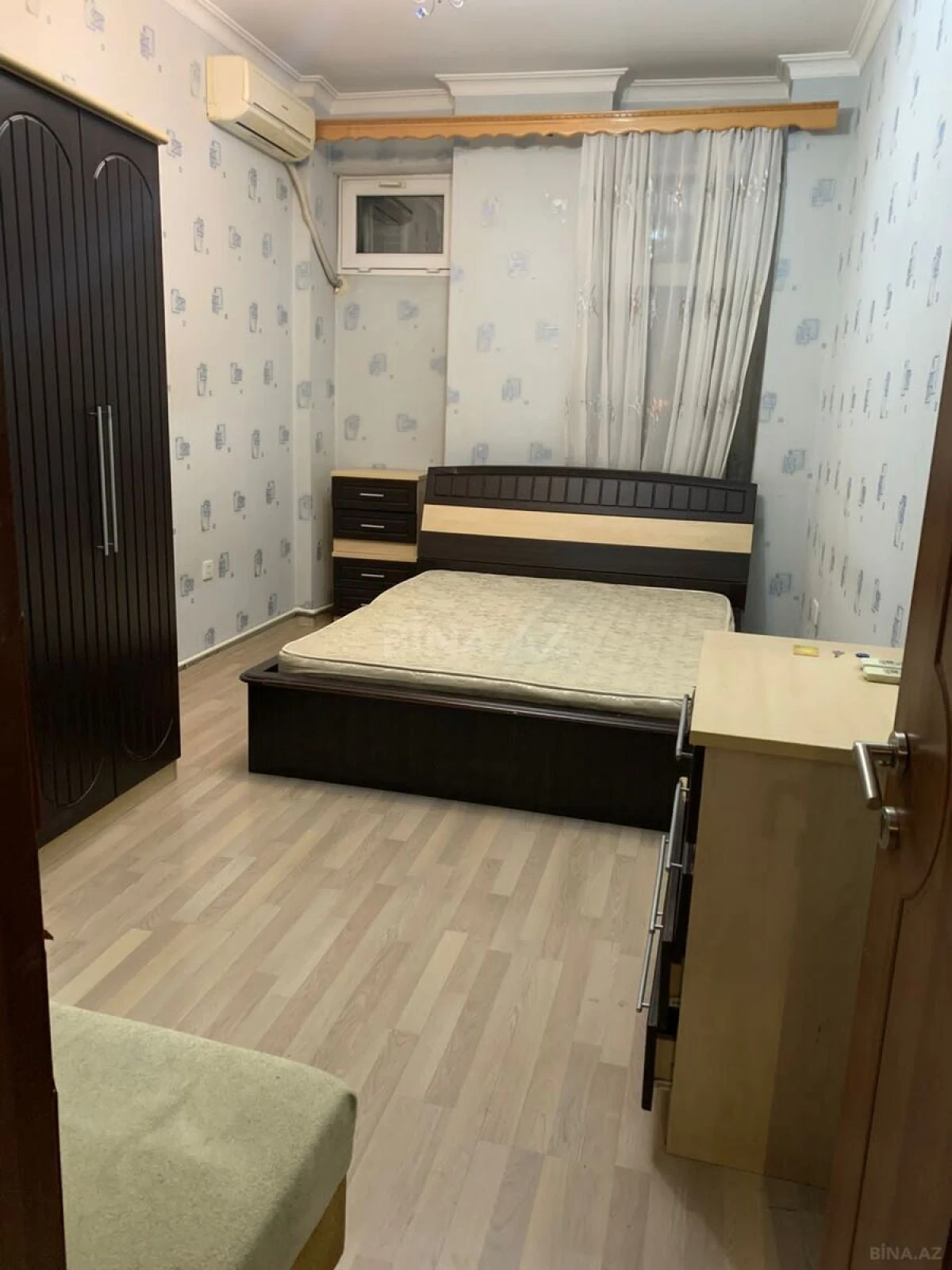 Kirayə verilir 2 otaqlı mənzil 75 m²