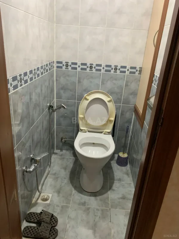 Kirayə verilir 2 otaqlı mənzil 75 m²
