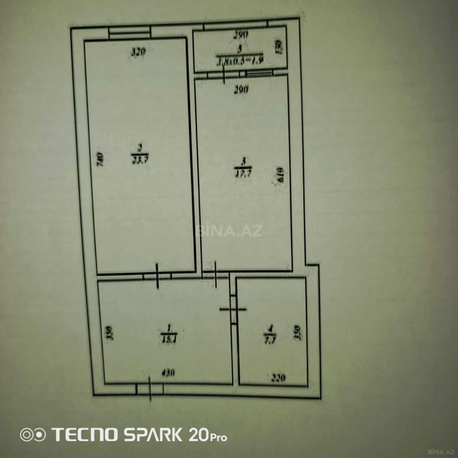 Satılır 1 otaqlı mənzil 68 m²