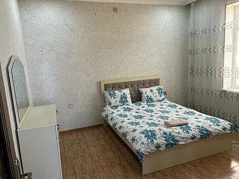 Satılır 4 otaqlı həyət evi 150 m²