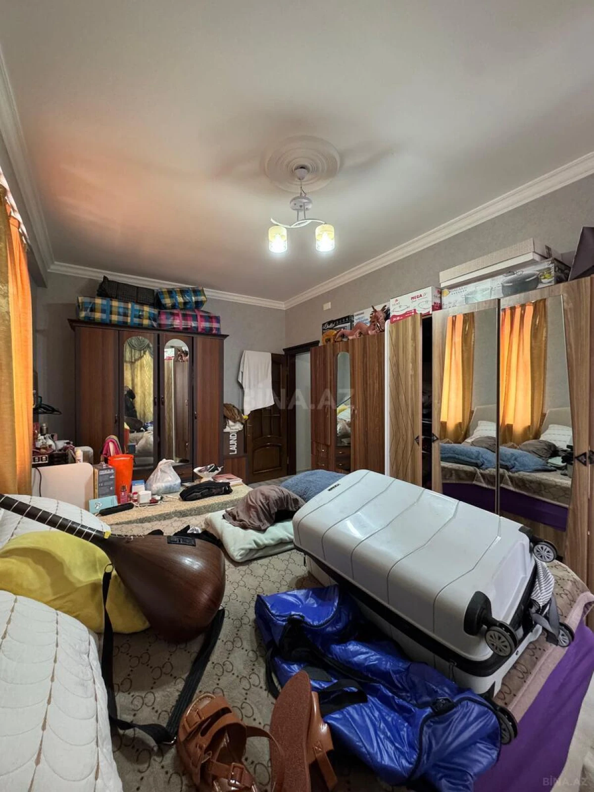 Satılır 2 otaqlı mənzil 95 m²