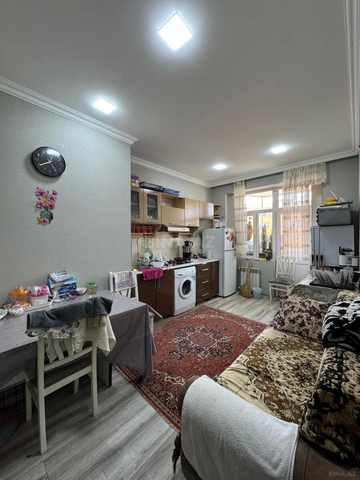 Satılır 2 otaqlı mənzil 95 m²
