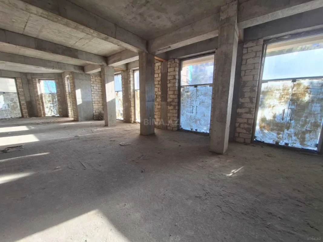 Kirayə verilir obyekt 1000 m²