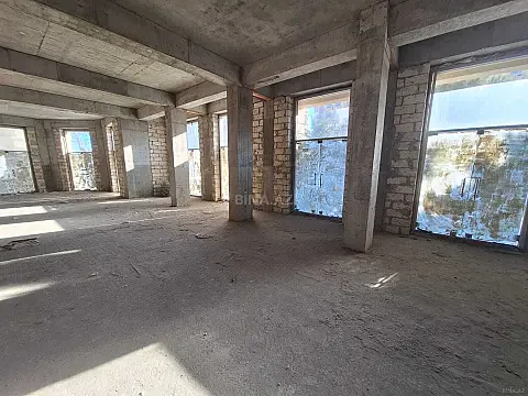 Kirayə verilir obyekt 1000 m²