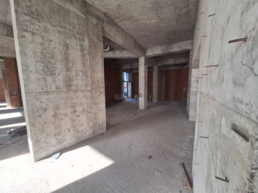 Kirayə verilir obyekt 1000 m²